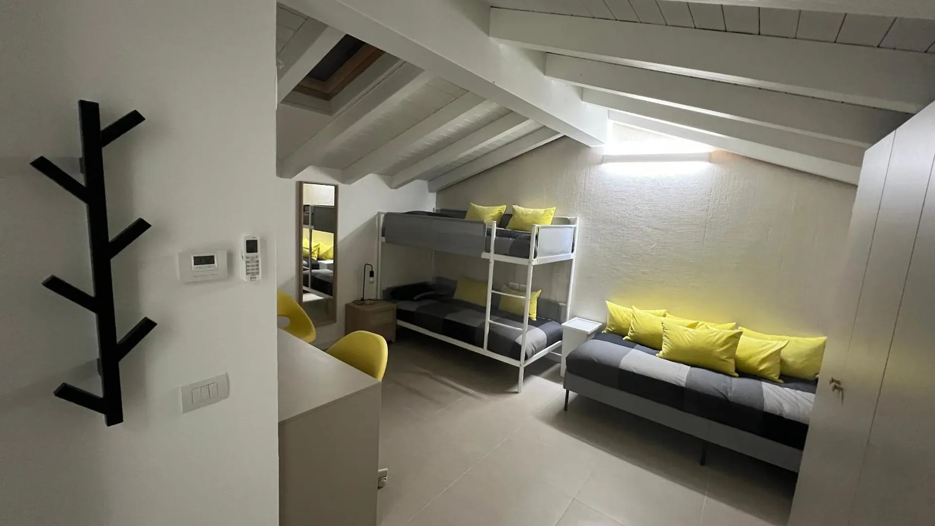 Appartement One House à Bovísio-Masciago Milanese Italie